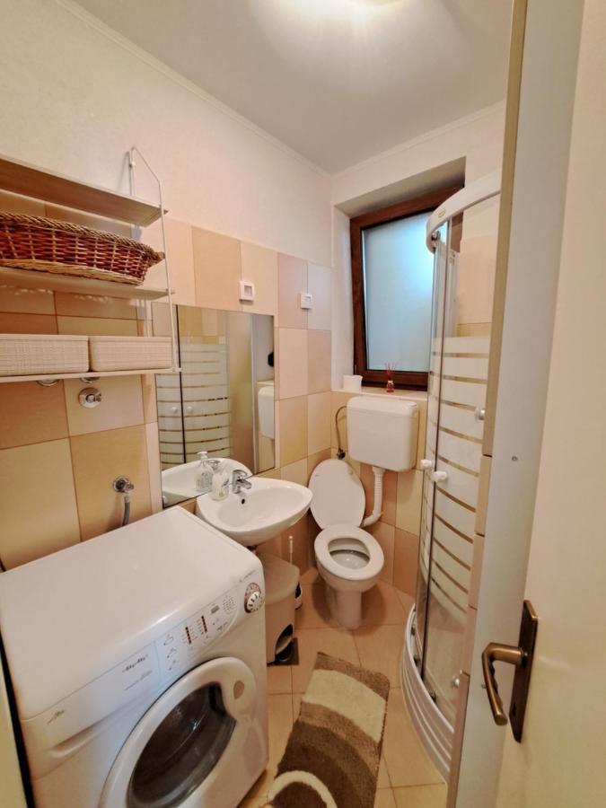 Studio Apartment Nina Novigrad Istria Exterior foto