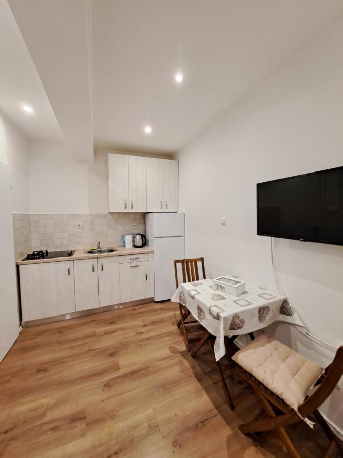 Studio Apartment Nina Novigrad Istria Exterior foto