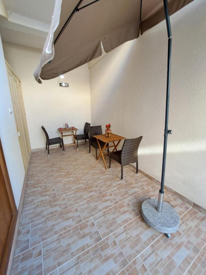Studio Apartment Nina Novigrad Istria Exterior foto
